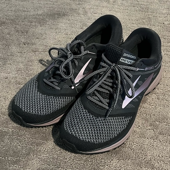 Brooks Revel Running Shoes 8.5 - Picture 2 of 8